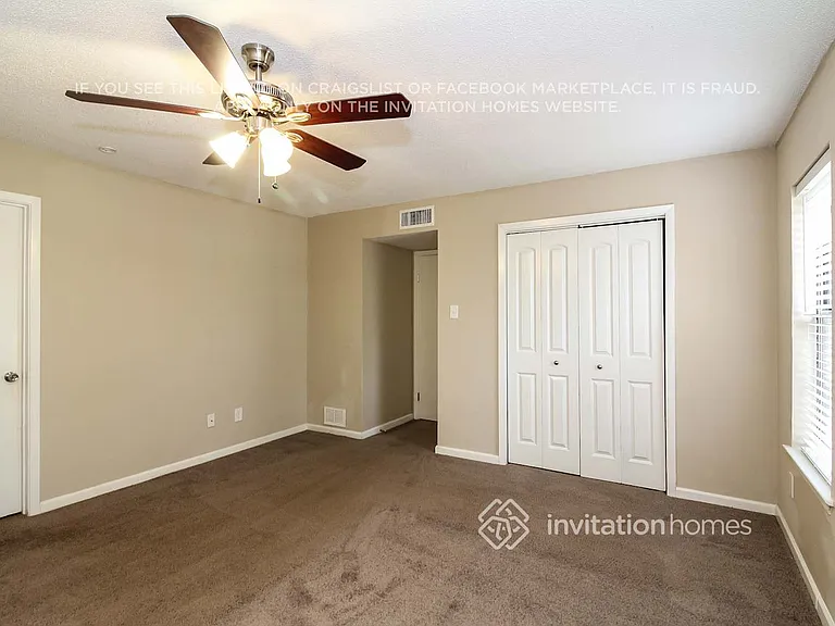 3718 Twin Oaks Ct — Photo 8