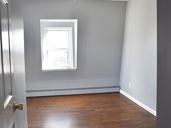 5th image of 46 Prospect St #3