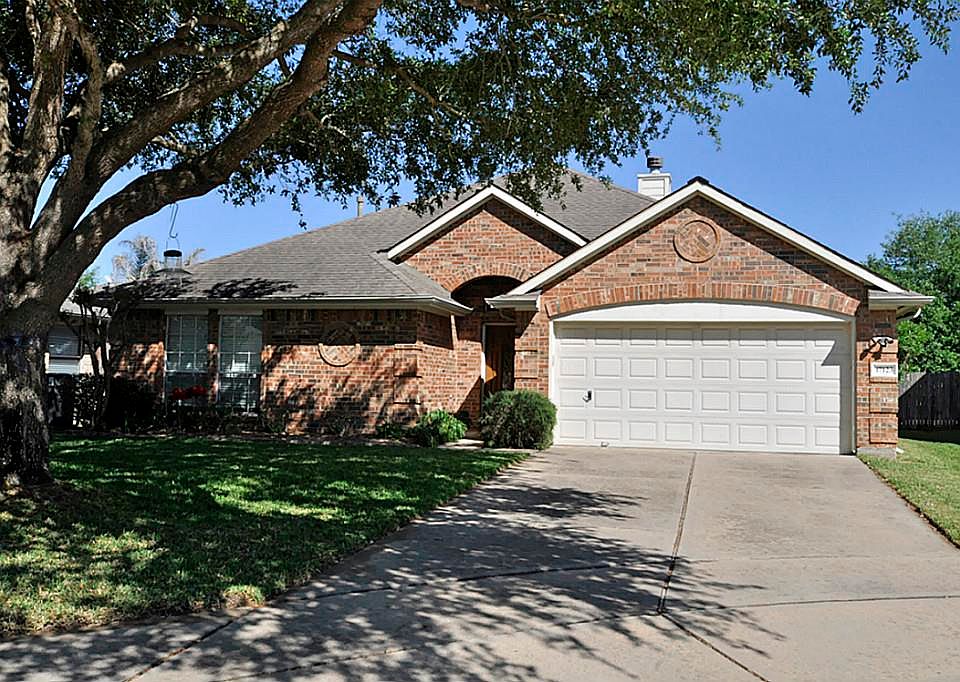 1st image of 17123 Fairway Glen Ct