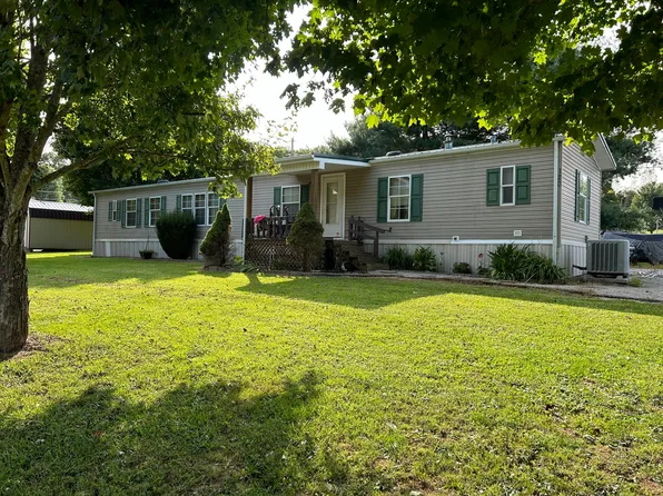 120 Ocean Front View Dr, Mount Vernon, KY 40456