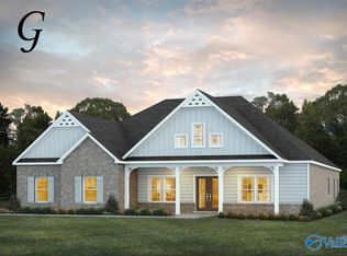 7602 Shaun Leslie Cir, Owens Cross Roads, AL 35763