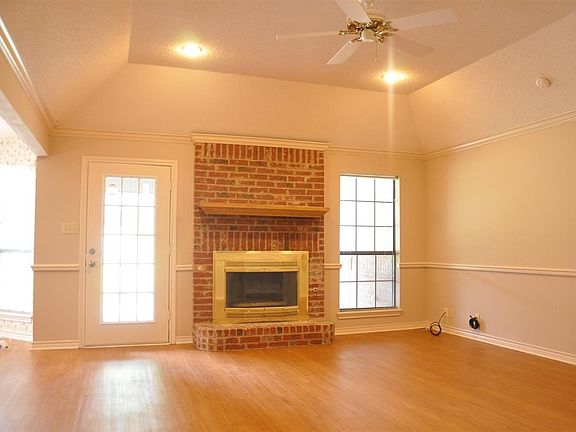 2nd image of 18351 Stillwood Ln
