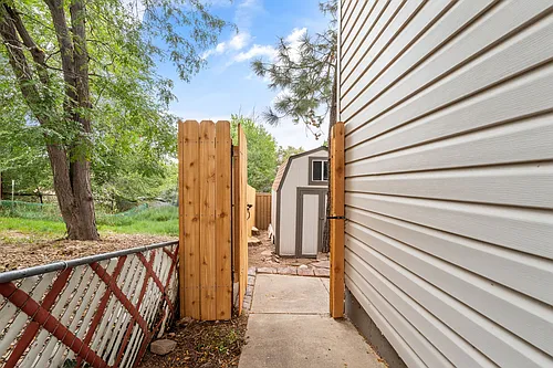 4875 Garden Trl Photo 1