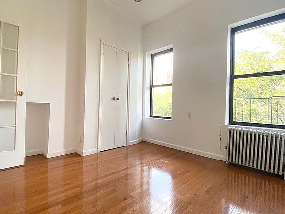3rd image of 334 E 11th St APT 3W
