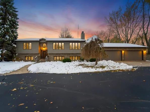 9950 8th AVENUE, Pleasant Prairie, WI 53158