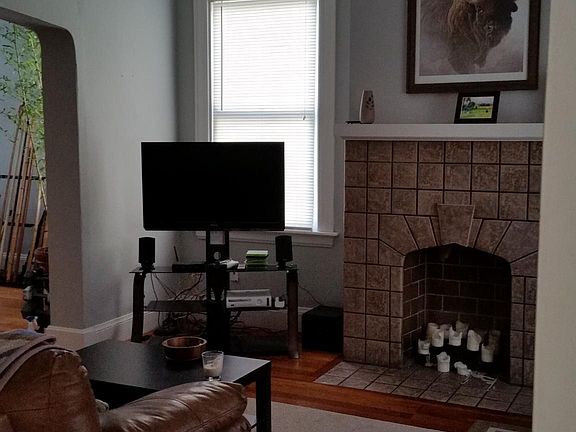 2nd image of 2750 Hyde Park Ave #1
