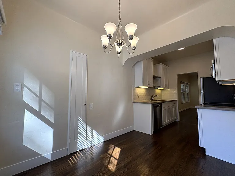 530 Webster St #11 — Photo 12