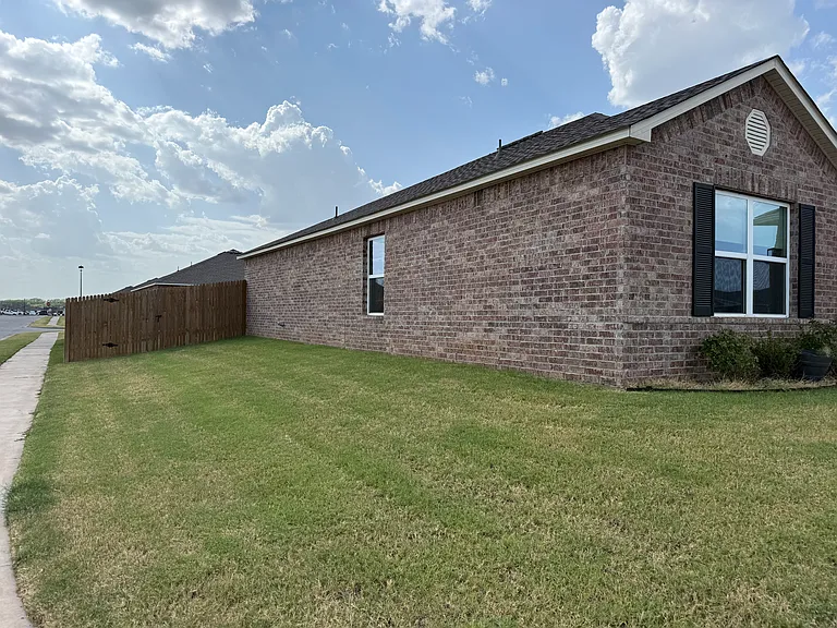16240 S 88th East Ave — Photo 27