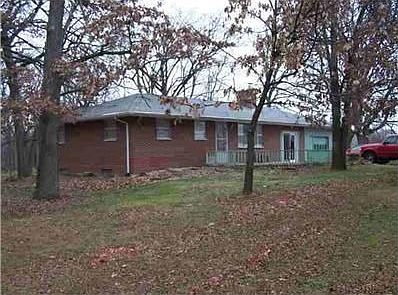 2nd image of 321 E Helen Dr