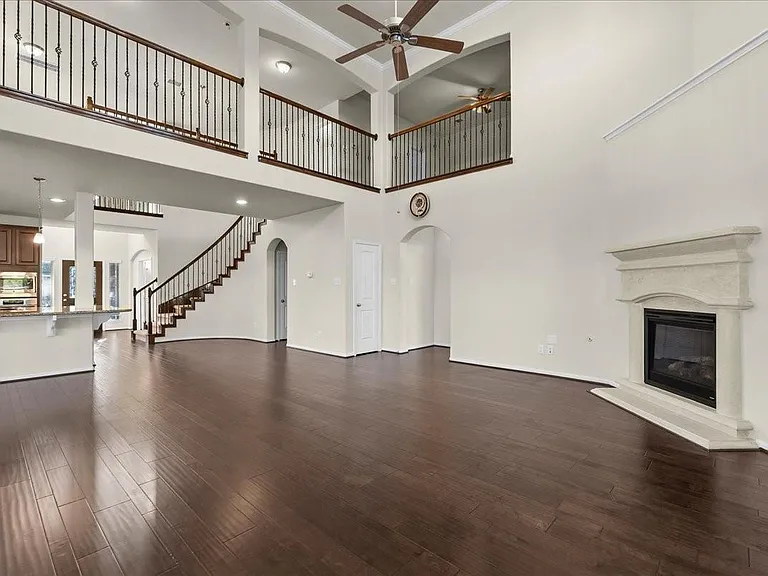 2246 Oakleaf Trail Ln — Photo 10