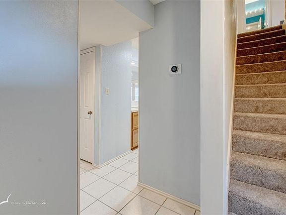 4th image of 3073 Button Willow Ave