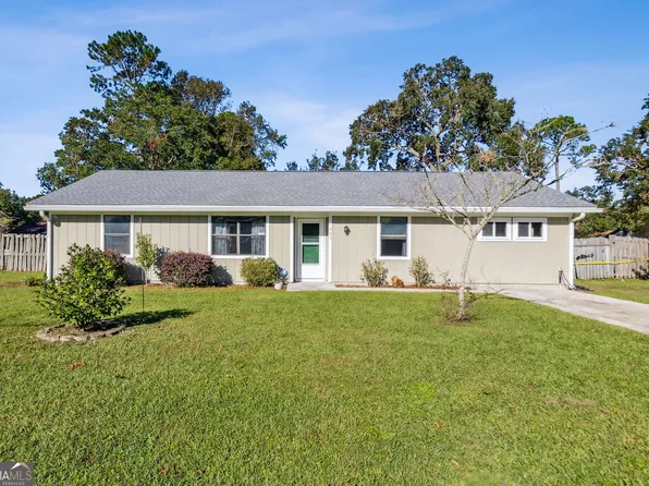 405 Pinedale Ct, Saint Marys, GA 31558
