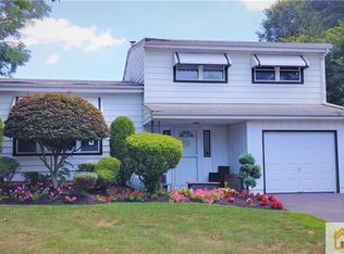 36 Carole Pl, Old Bridge, NJ 08857
