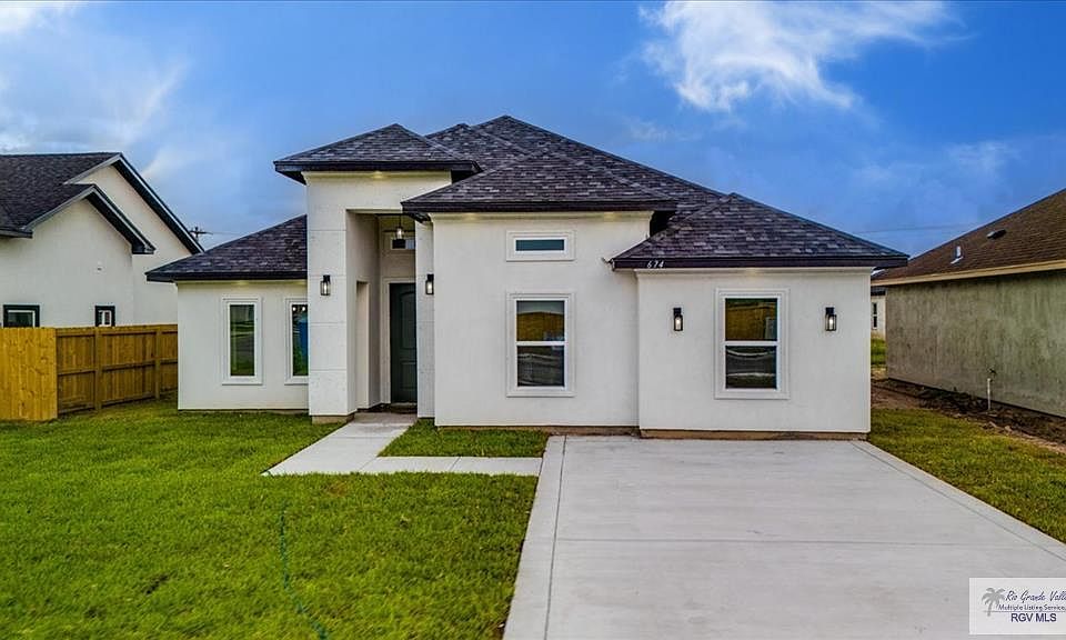 1st image of 674 Mandelos Dr