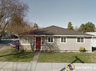 616 Hamilton St, Medford, OR