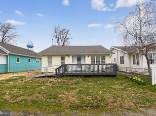 4040 9th St, North Beach, MD 20714