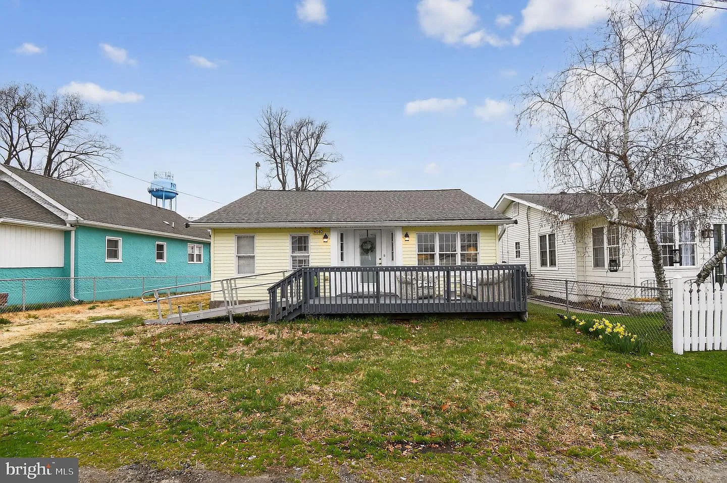 4040 9th St photo 1