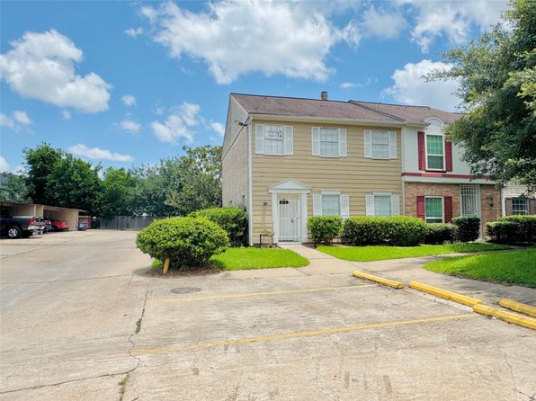 11127 Village Bend Ln #1127