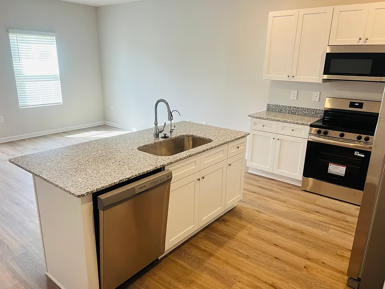 6190 Bemiss Springs Dr — Photo 4