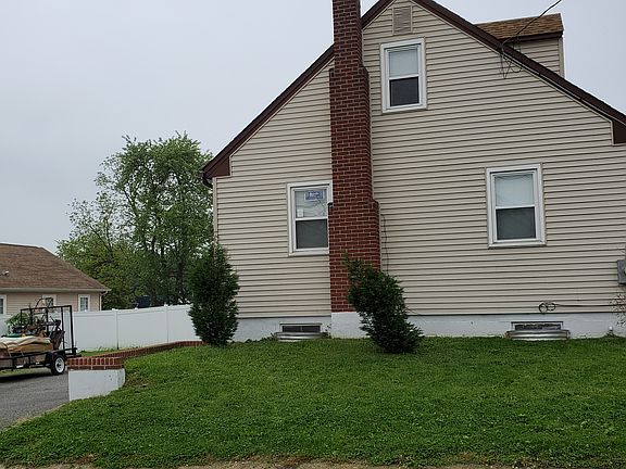 2nd image of 3420 Cranston Ave