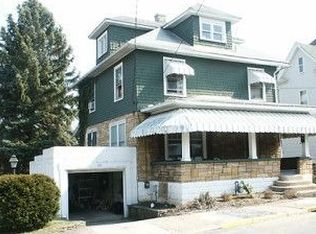 305 Lyndhurst St, Morgantown, WV 26501