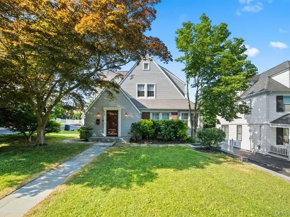 72 Grand Blvd, Scarsdale, NY 10583