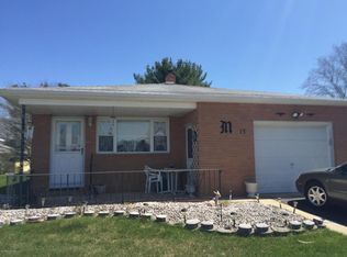 13 Montreal Ct, Toms River, NJ 08757
