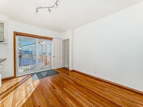 2nd image of 188 Leila Ave