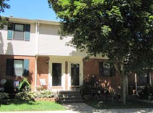 141 Woodhaven Dr, Seven Fields, PA 16046