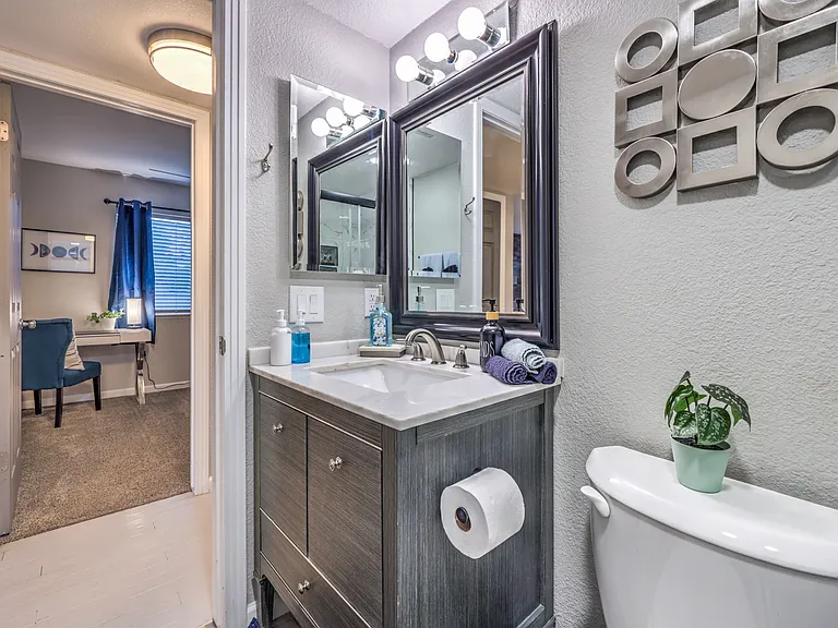 950 Elysian Dr — Photo 35