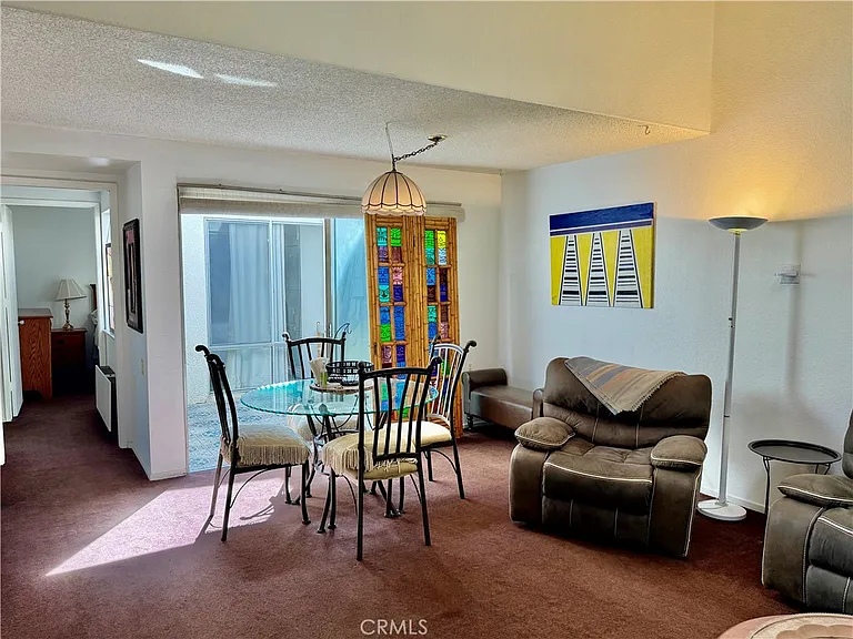 132 Avenida Majorca #B — Photo 6