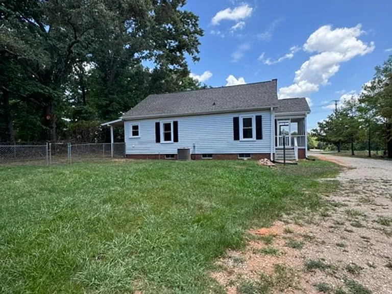 481 S Suber Rd — Photo 17