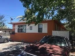 84 NW 71st St #4 Photo 1