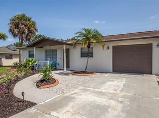 140 Columbia Rd, Venice, FL 34293
