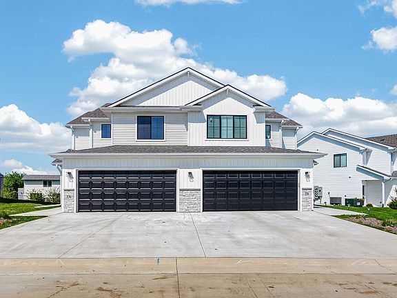 2nd image of 7000 Lake Ridge Ave #70