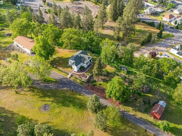 200 E 15th St, The Dalles, OR 97058