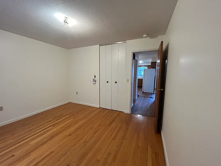 50 Linden St #50 — Photo 13
