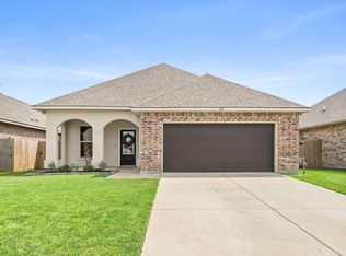 265 Summit Ave, Sulphur, LA 70665