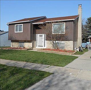 1st image of 8624 Lillian Dr