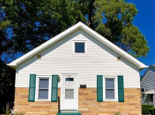 225 N Hawthorne Dr, South Bend, IN 46617