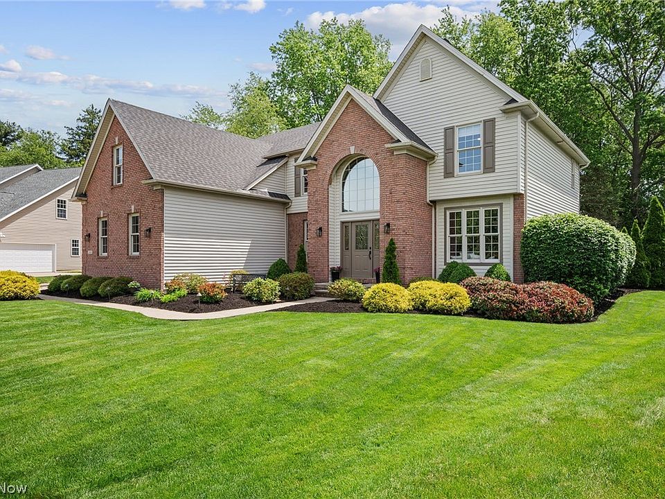 1st image of 3119 Laura Ln
