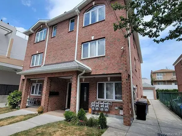 3617 194th Street, Bayside, NY 11358