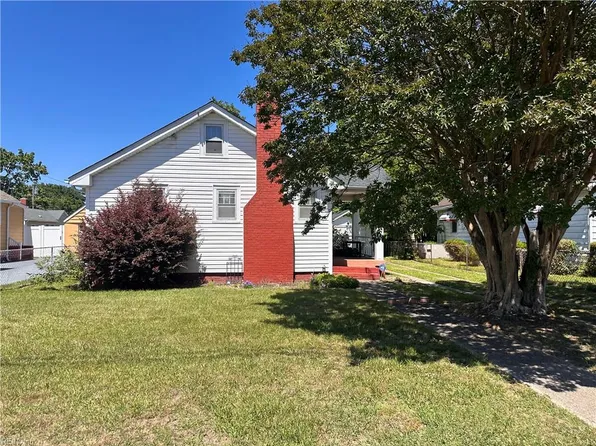 376 Sampson Ave, Hampton, VA 23661