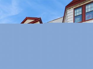 7136 Central Ave, Ridgewood, NY 11385