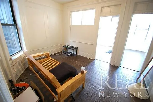 Rented by REAL New York | media 16