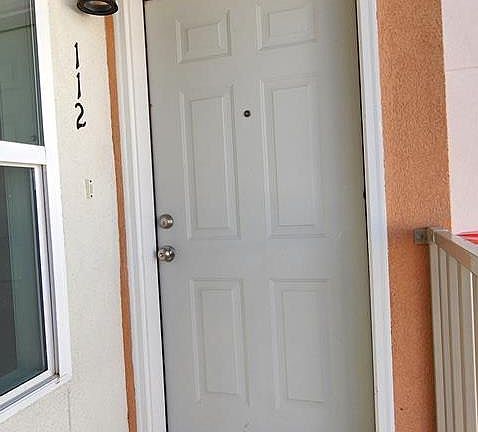 2nd image of 118 Grass Valley Rd #112