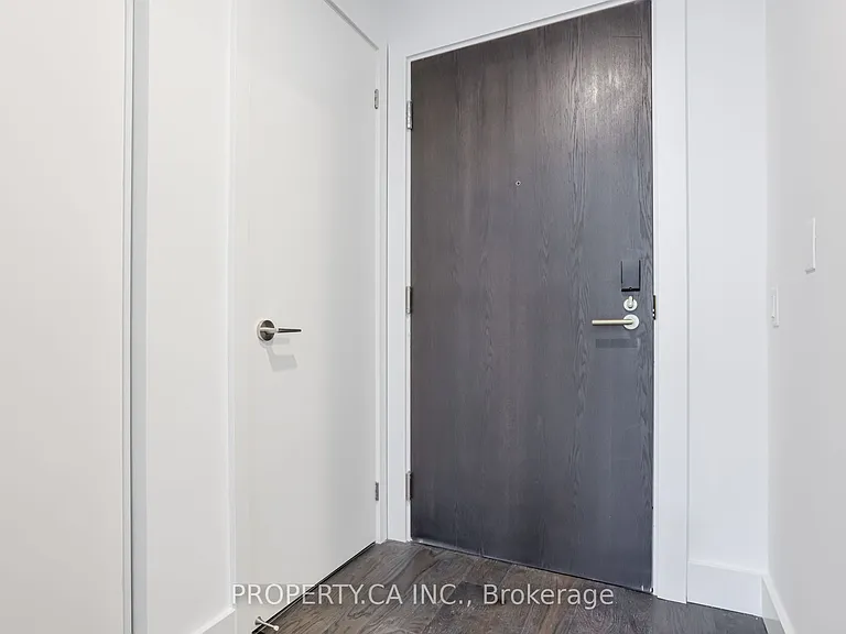 6 Greenbriar Rd #106 — Photo 38