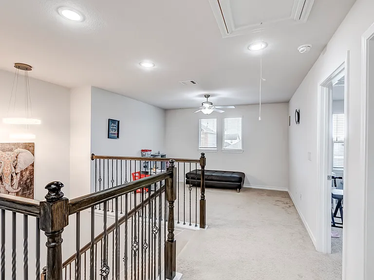 149 Andesite Trl — Photo 16