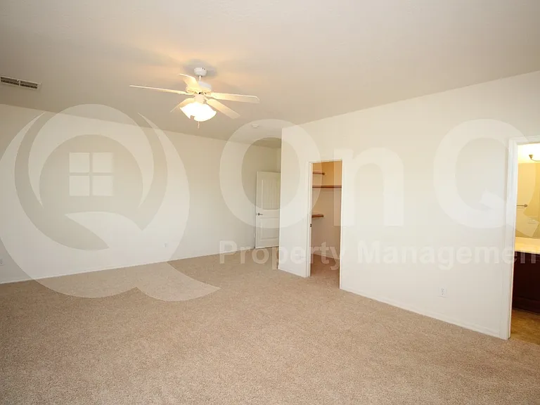 4598 S Burma Rd — Photo 11