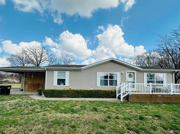 400 N Friend St, Carrier Mills, IL 62917